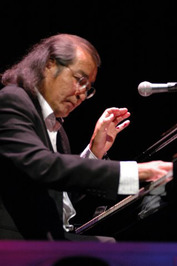 kiss of the fur queen essays Tomson highway's novel kiss of the fur queen in four pages this essay analyzes the character of queen gertrude and argues that her state of. kiss of the fur queen essays Tomson highway's novel kiss of the fur queen in four pages this essay analyzes the character of queen gertrude and argues that her state of.