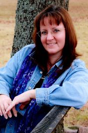 Carrie Daws