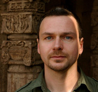 Douglas Wynne