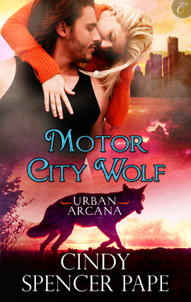  Motor City Wolf (Urban Arcana, #3)  - Cindy Spencer Pape